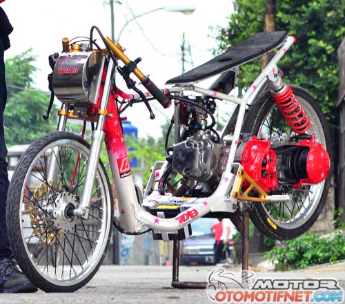 Modifikasi Yamaha X-Ride Drag Bike