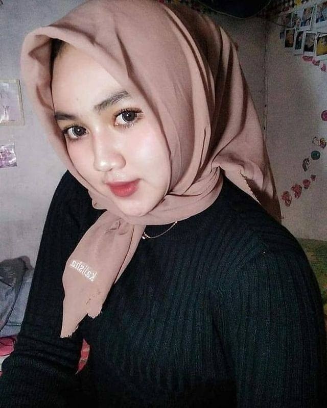 Awek Tudung Comel Sangat