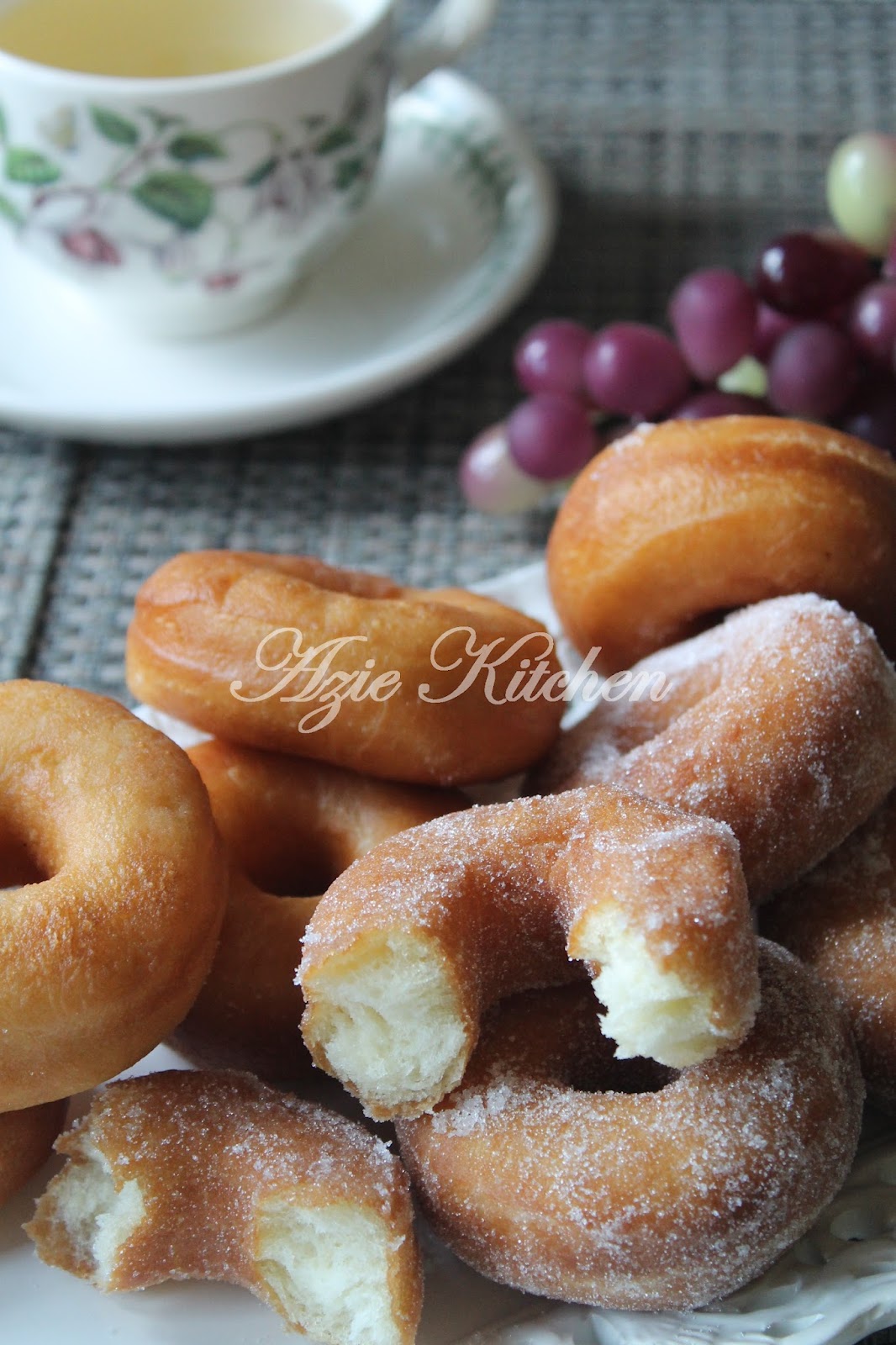 Resepi II: Donut Yang Gebu Gebana - Azie Kitchen