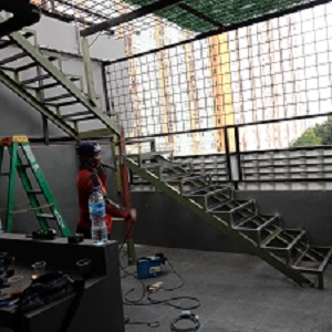 Bengkel buat tangga besi jakarta barat