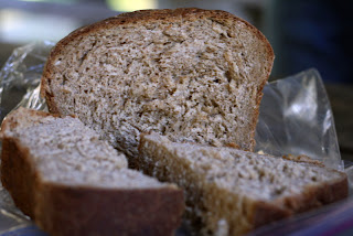 whole wheat oatmeal sandwich bread