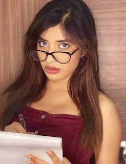 Somya daundkar TikTok