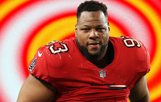 Picture of American football defensive tackle, Ndamukong Suh