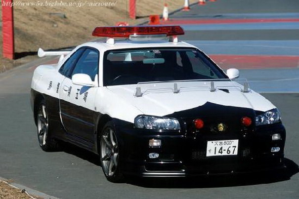 Japan Nissan Skyline GTR Diposkan oleh admin di 1648