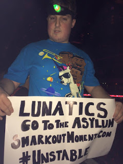 crowd sign Smark Out Moment WWE Monday Night Raw