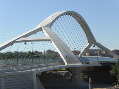 Puente del Tercer Milenio en Zaragoza