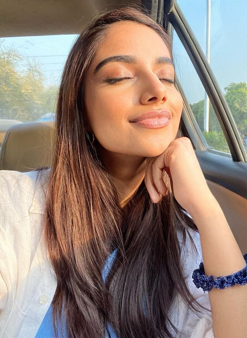 Actress Meenakshi Chaudhary Looks So Cute in Selfies
