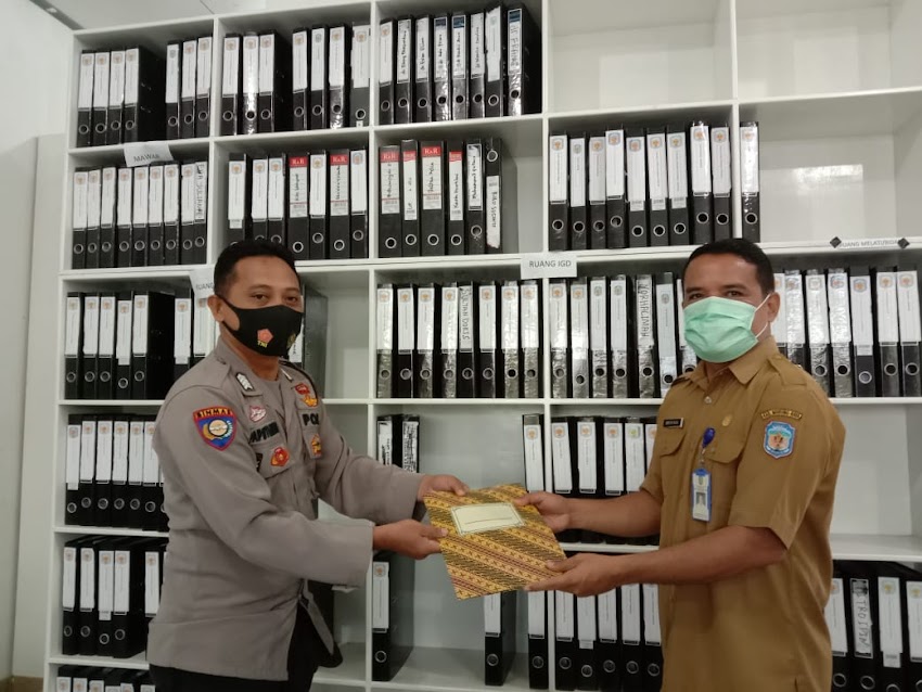 Penyerahan Sertifikat Pelatihan Diksar Satpam RSUD Puruk Cahu 