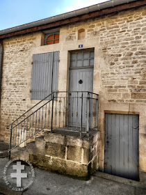 MONTIERS-SUR-SAULX (55) - Quartier aux maisons XVIIe-XVIIIe siècles