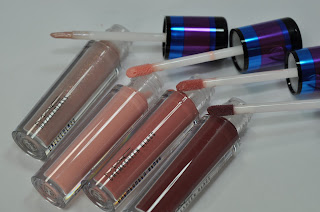 MAC Irresistibly Charming: Nude Lip Gloss Set
