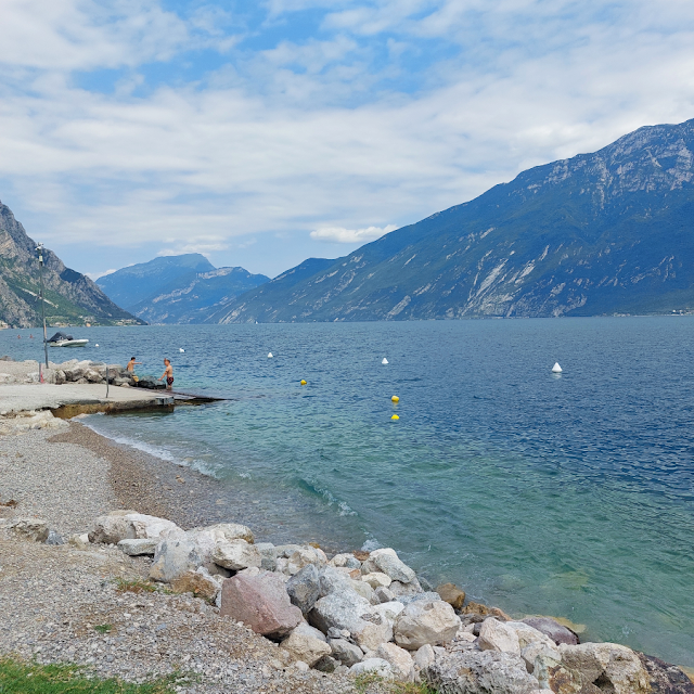 sentiero delle farfalle limone sul garda