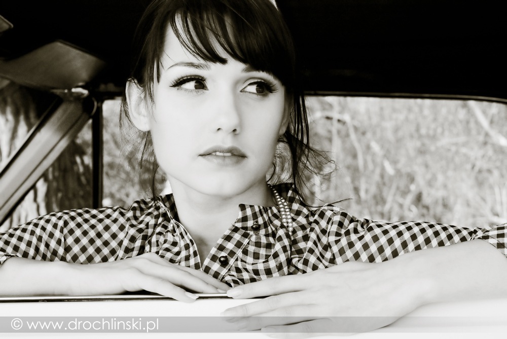 © www.drochlinski.pl,fotograf warszawa,fotograf ząbki,pin-up session,sesja w stylu pin-up,zdjęcia w stylu pin-up,pin-up girl and classic car,zdjęcia w samochodzie,sesja samochodowa,dziewczyna i skowronek,maxmodels.pl,sesja plenerowa,sesja zimowa,plener zimą,zdjęcia w plenerze zimą,www.skowronek.waw.pl