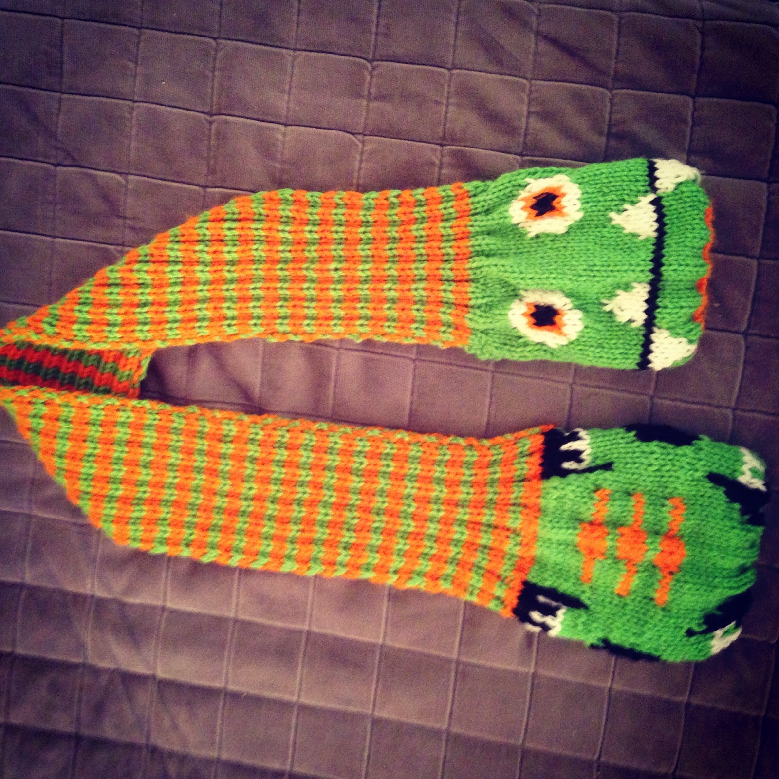 https://www.etsy.com/listing/217039240/childrens-dragon-scarf-green-and-orange?ref=shop_home_active_1