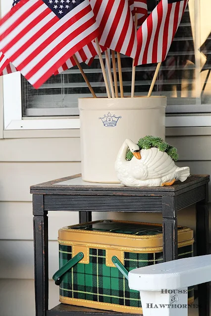 Photo of summer porch patriotic decor ideas.