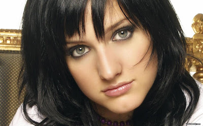 Ashlee Simpson HD Wallpapers