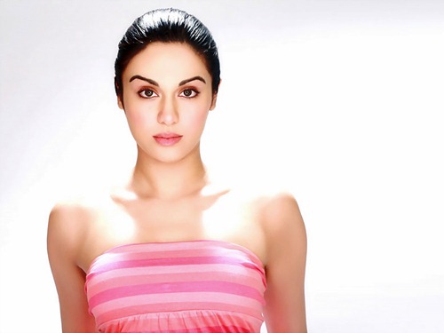 Adah Sharma Hair Style Wallpapers