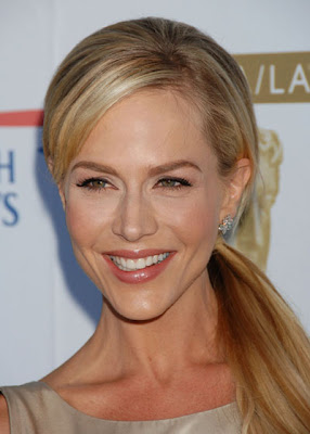 Julie Benz Winter 09 Side Swept Ponytail Hairstyle 