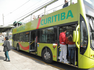 Ônibus de turismo - Curitiba, PR