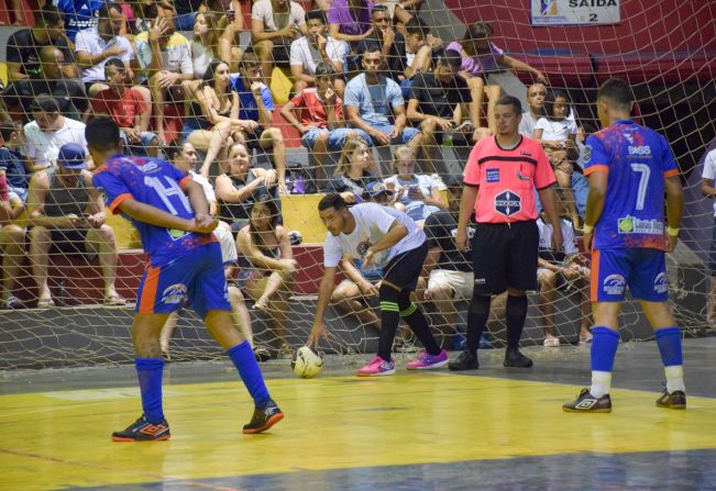 22-01-2025 - Esportes E Recreação: Campeonato de Futsal de Férias tem abertura emocionante em Pompeia