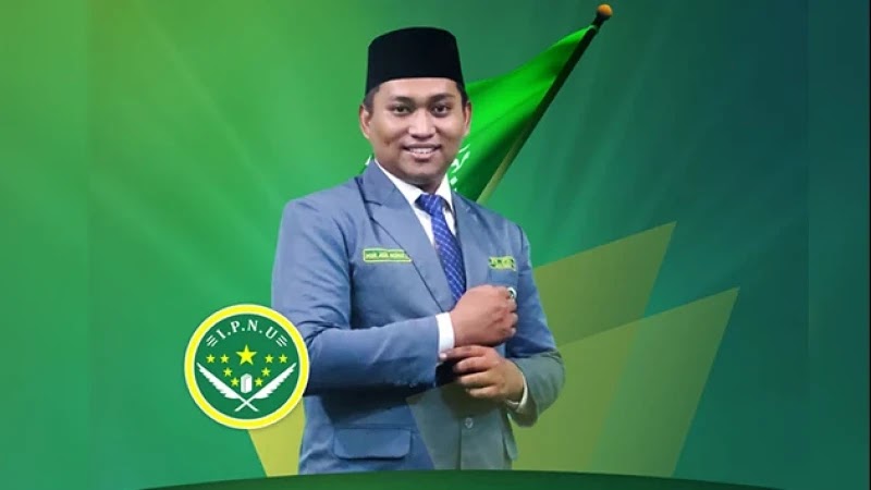 Ketua Umum IPNU Agil Gandeng Tangan Kader Se-Indonesia