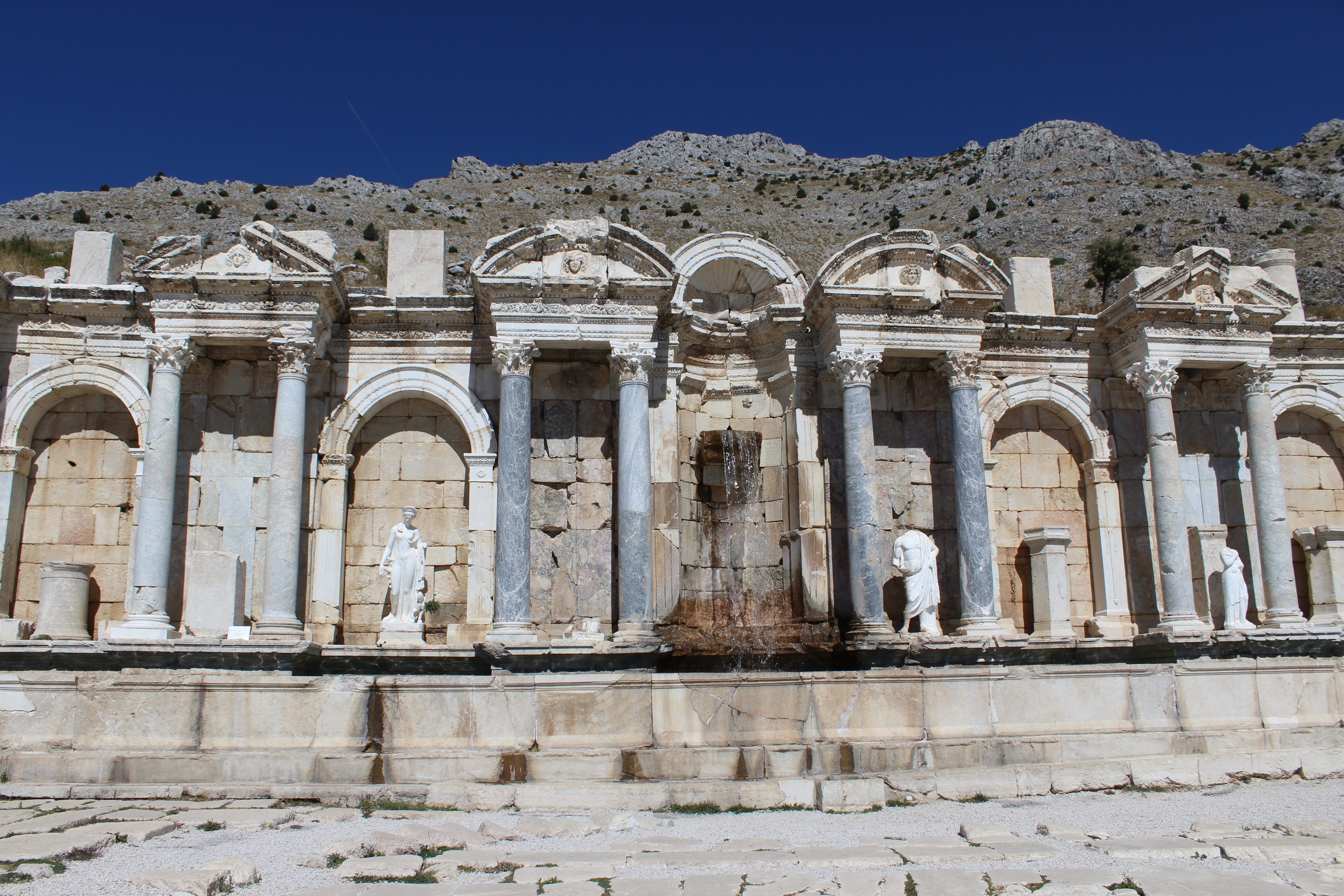 recurso renovable Sociedad Humanista DOMVS ROMANA: Marmora, mármoles y piedras ornamentales en la antigua Roma