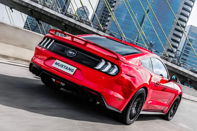 Ford emplaca 500 unidades do Mustang no Brasil