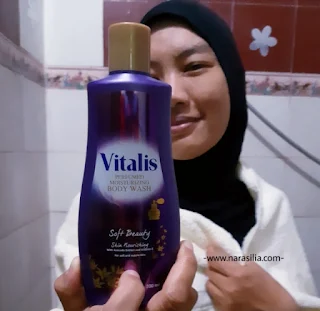 Mandi Parfum Pakai Vitalis Body Wash