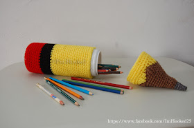 Free Crochet Pattern: Pencil Case