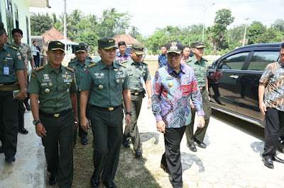 Puluhan Wartawan Sambangi Dinas Sosial Lampung Timur