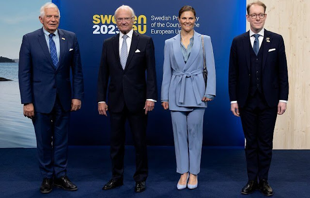 Crown Princess Victoria wore a light blue Ayden blazer by Andiata. Andiata Area light blue trousers