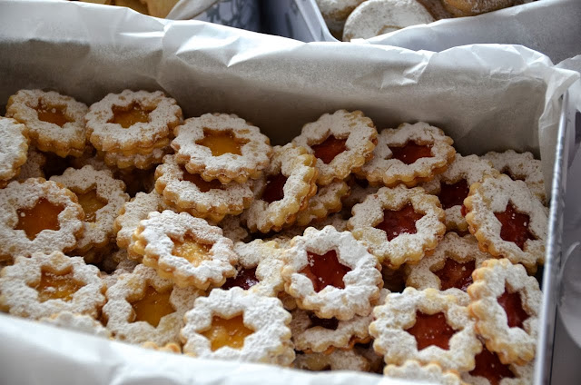 AUSTRIAN CHRISTMAS BISCUITS