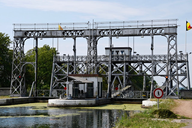 Oud centrumkanaal la louvière, scheepsliften oud centrumkanaal, unesco werelderfgoed, scheepslift strépy-thieu, fietsroute rond de scheepsliften, la grande boucle la louvière, scheepsliften henegouwen