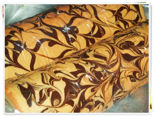 Secubit rahsia @ Secukup rasa: Kek gulung batik