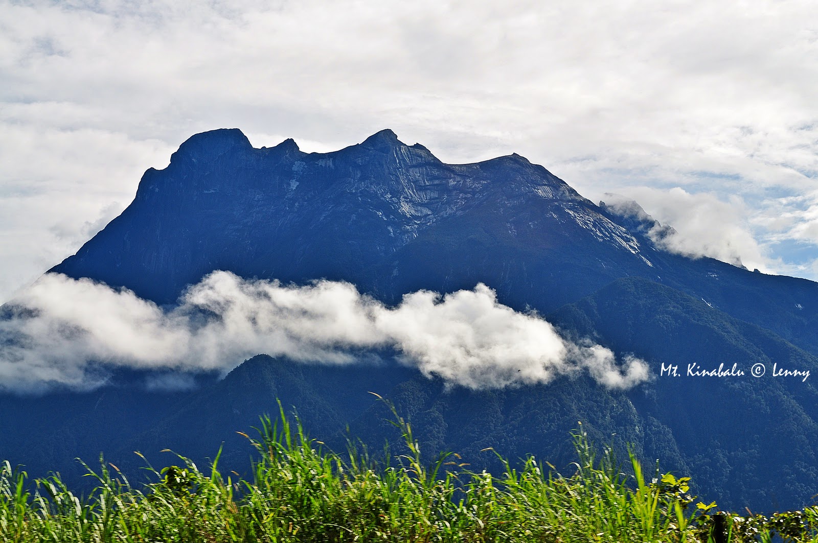  Kinabalu  Mountain GUNUNG  KINABALU 