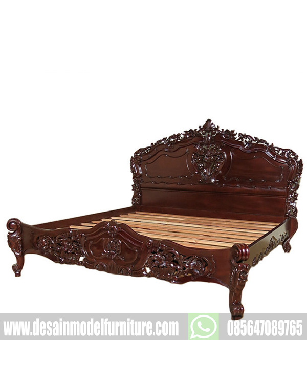 Dipan racoco ukir mewah