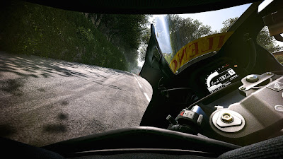 Tt Isle Of Man Ride On The Edge 3 Game Screenshot 8