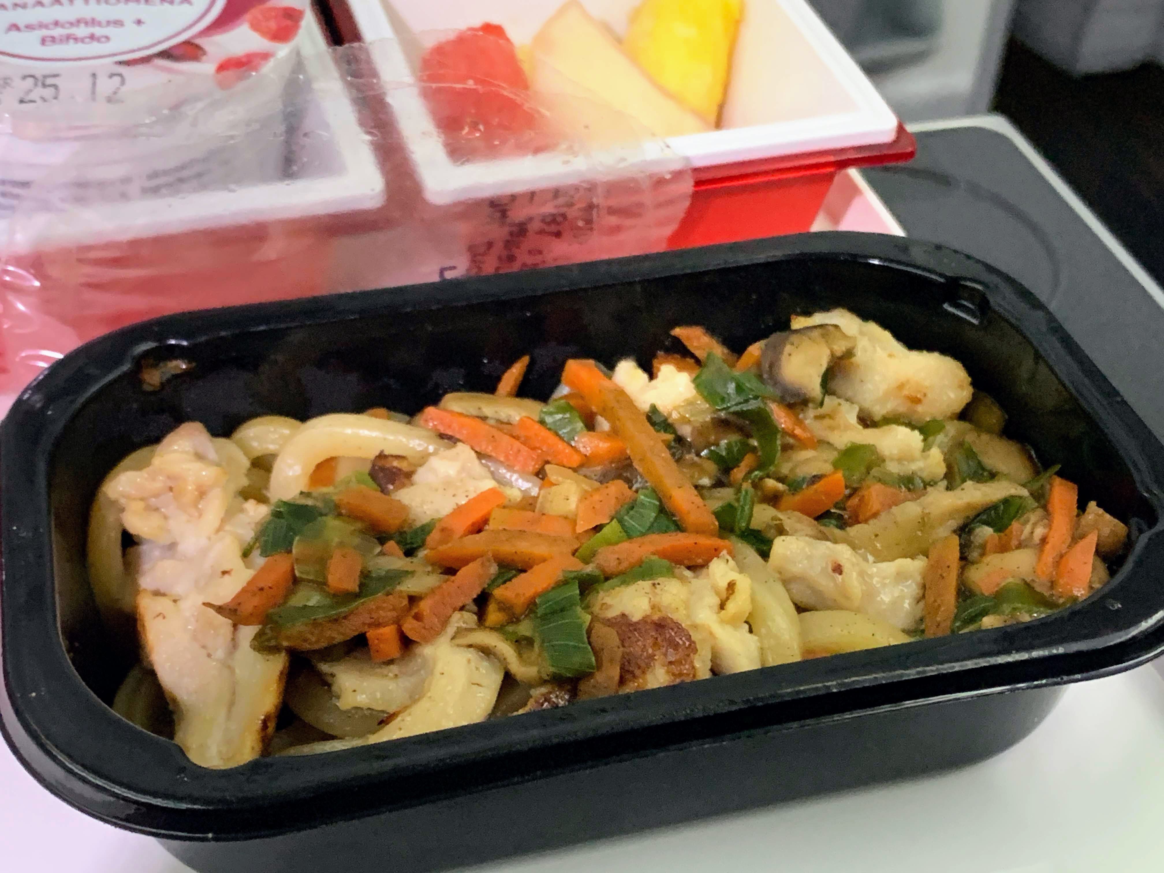 JAL flight meal udon2