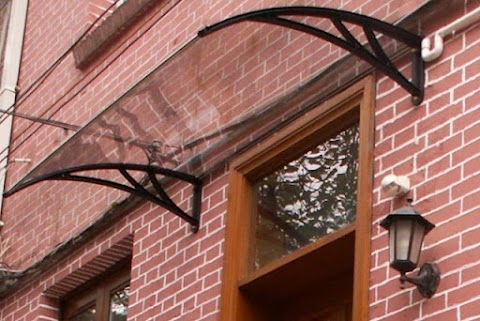 The competent design of a glass canopy