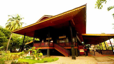 Rumah Adat Dolohupa , Rumah Adat Gorontalo