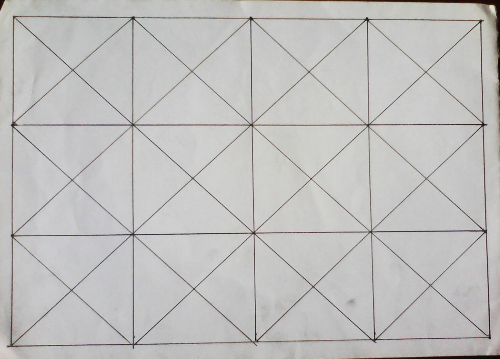 Gambar Batik Motif Geometris Tersusun Garis Miring 