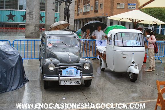 Fiat Belvedere y Vespacar furgoneta en concurso de elegancia