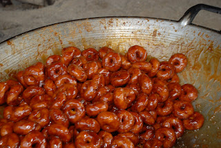 Blowing Bubbles: Kuih Keria Antarabangsa,Kg Limbungan, Melaka