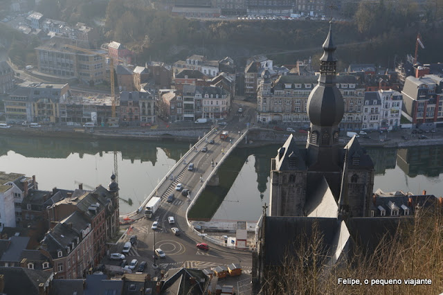 dinant vila charmosa na bélgica