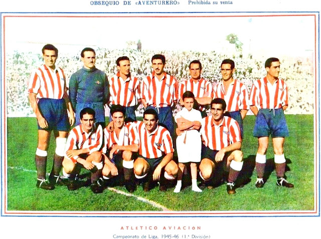 CLUB ATLÉTICO AVIACIÓN. Temporada 1945-46. Campos, Pérez, José Cobo, Taltavull, Gabilondo, Cuenca y Martialay; Ameztoy, Juncosa, Germán y Aparicio. CLUB ATLÉTICO AVIACIÓN 0 REAL MURCIA 0. 30/09/1945. Campeonato de Liga de 1ª División, jornada 2. Madrid, estadio Metropolitano.