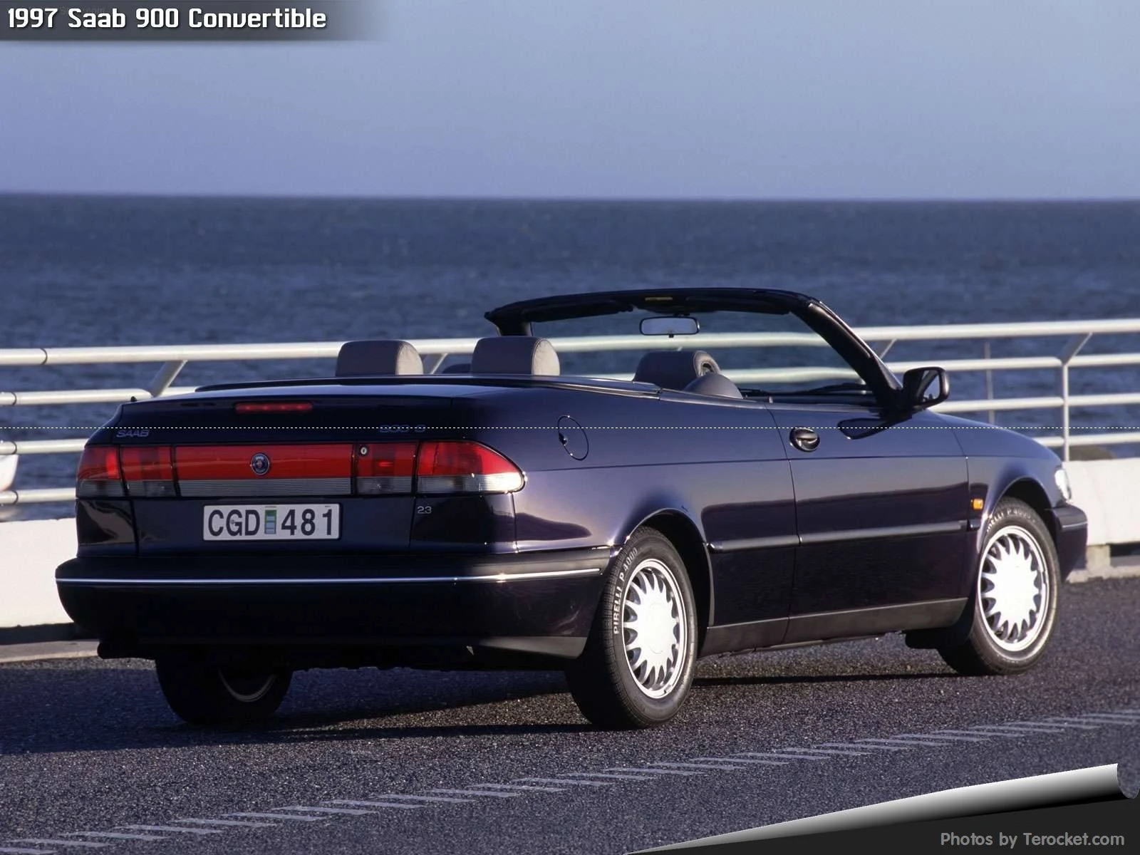 Hình ảnh xe ô tô Saab 900 Convertible 1997 & nội ngoại thất