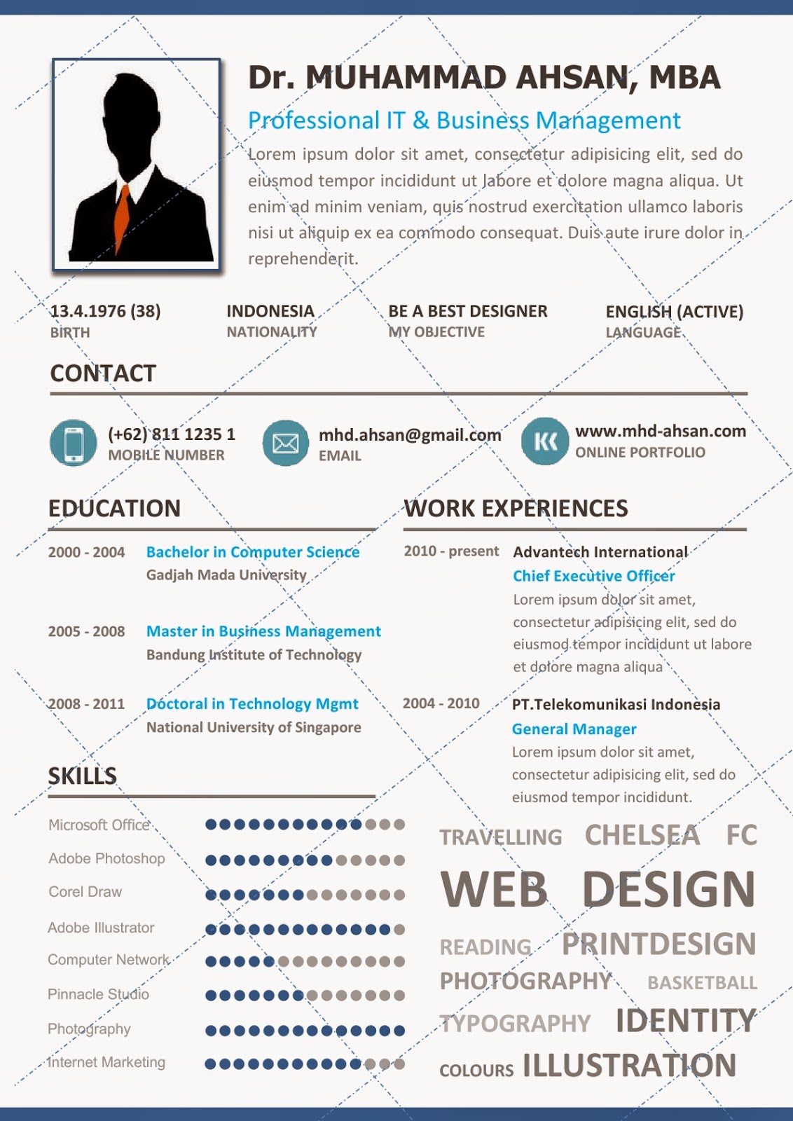 Desain CV Kreatif: Clarion - Contoh Resume Template
