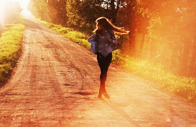 Feel Free with Brilliant Dancing Step