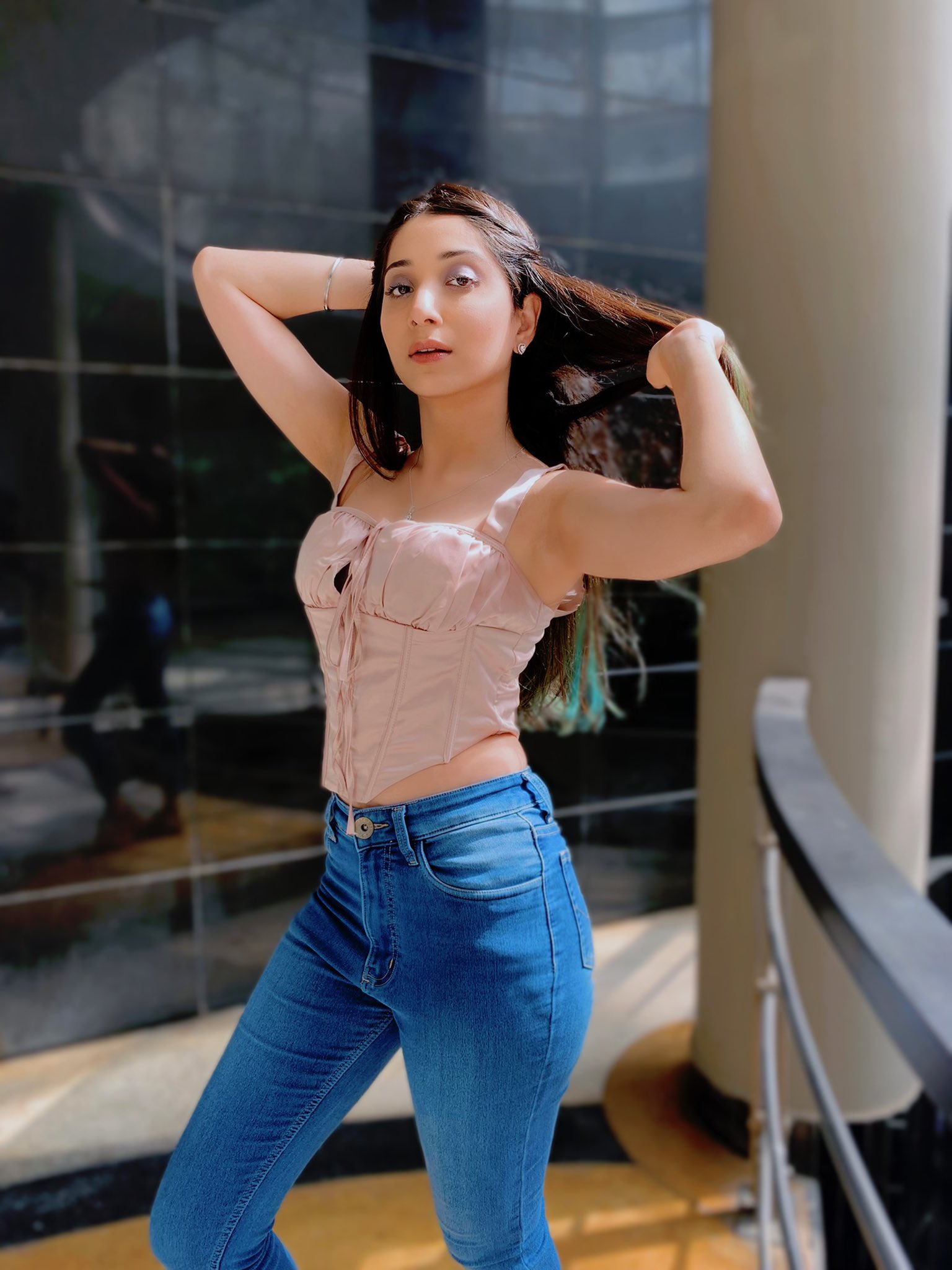 Vrushika Mehta HD UHD Photo