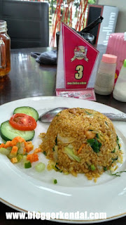 Queen Chicken & Resto 