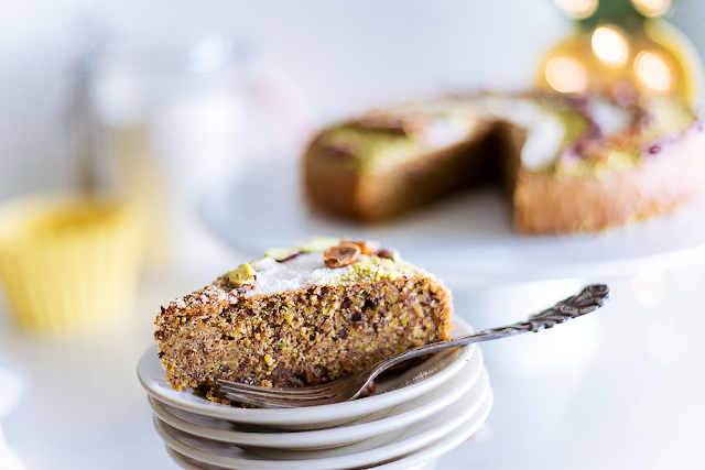 Nut cake from Tunisia (Khobzet fekia)